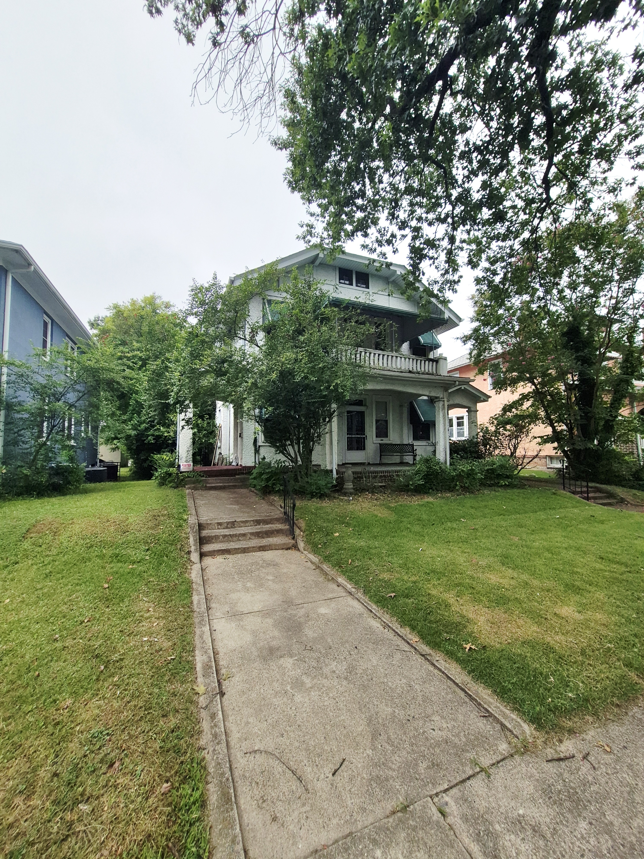 3002 Montrose Avenue - 2