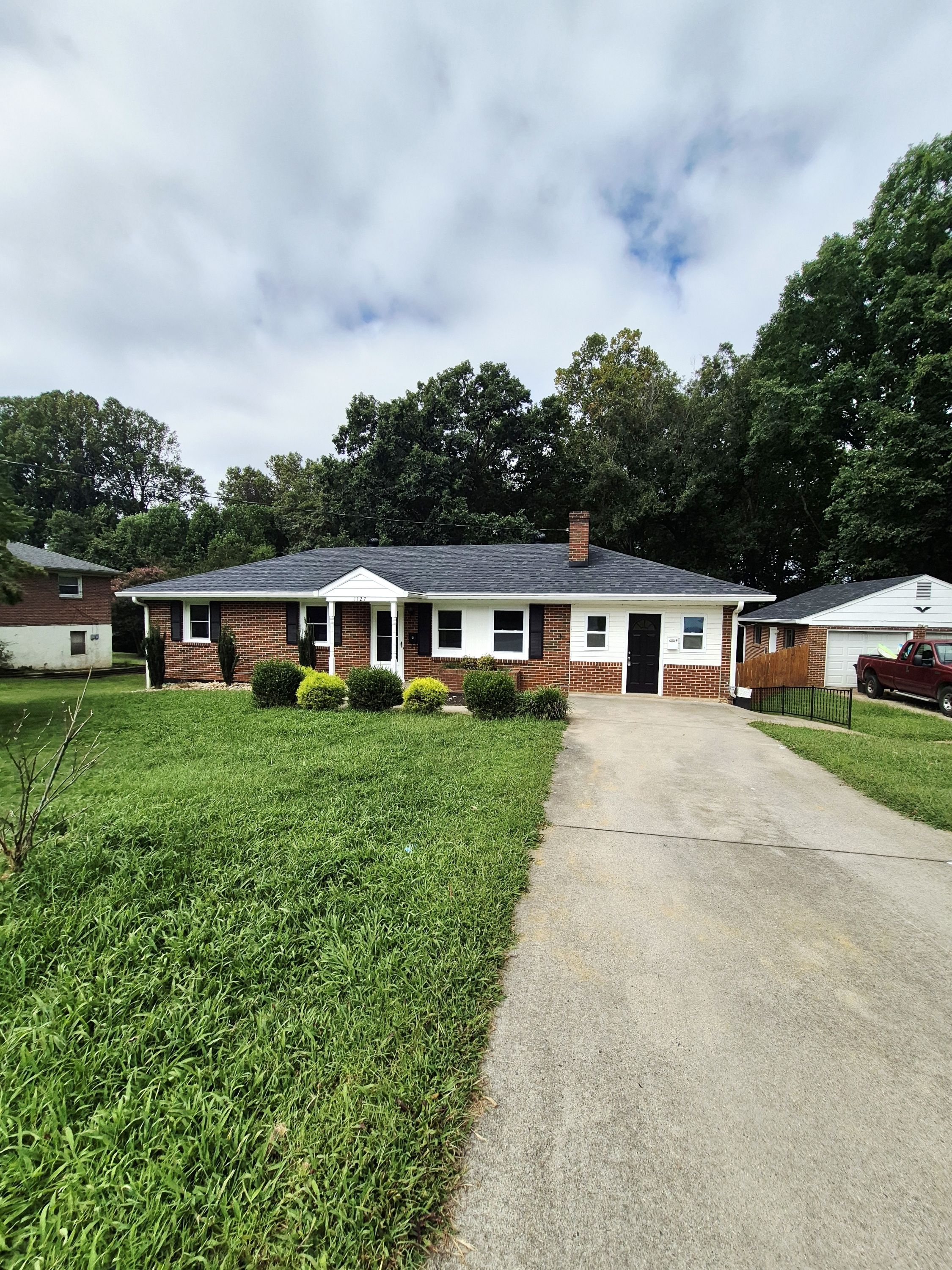 1127 Heath Avenue - 1