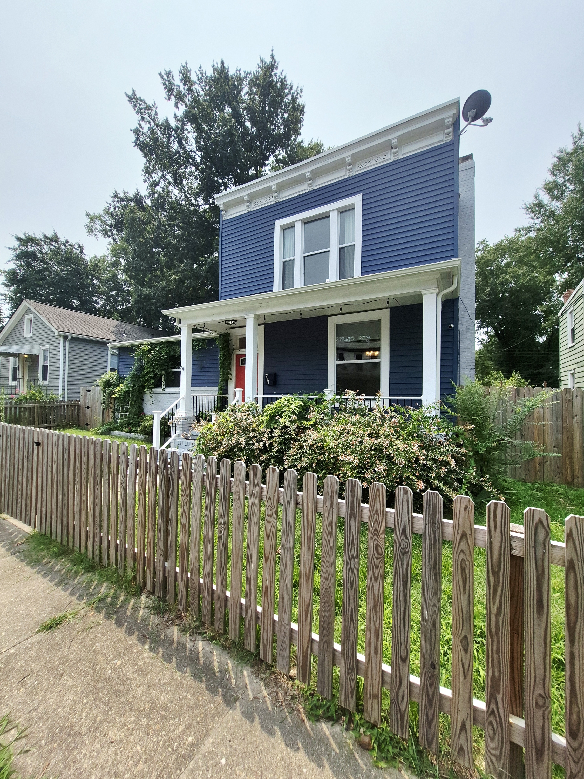 711 Arnold Avenue